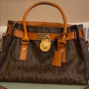 Michael kors handbag